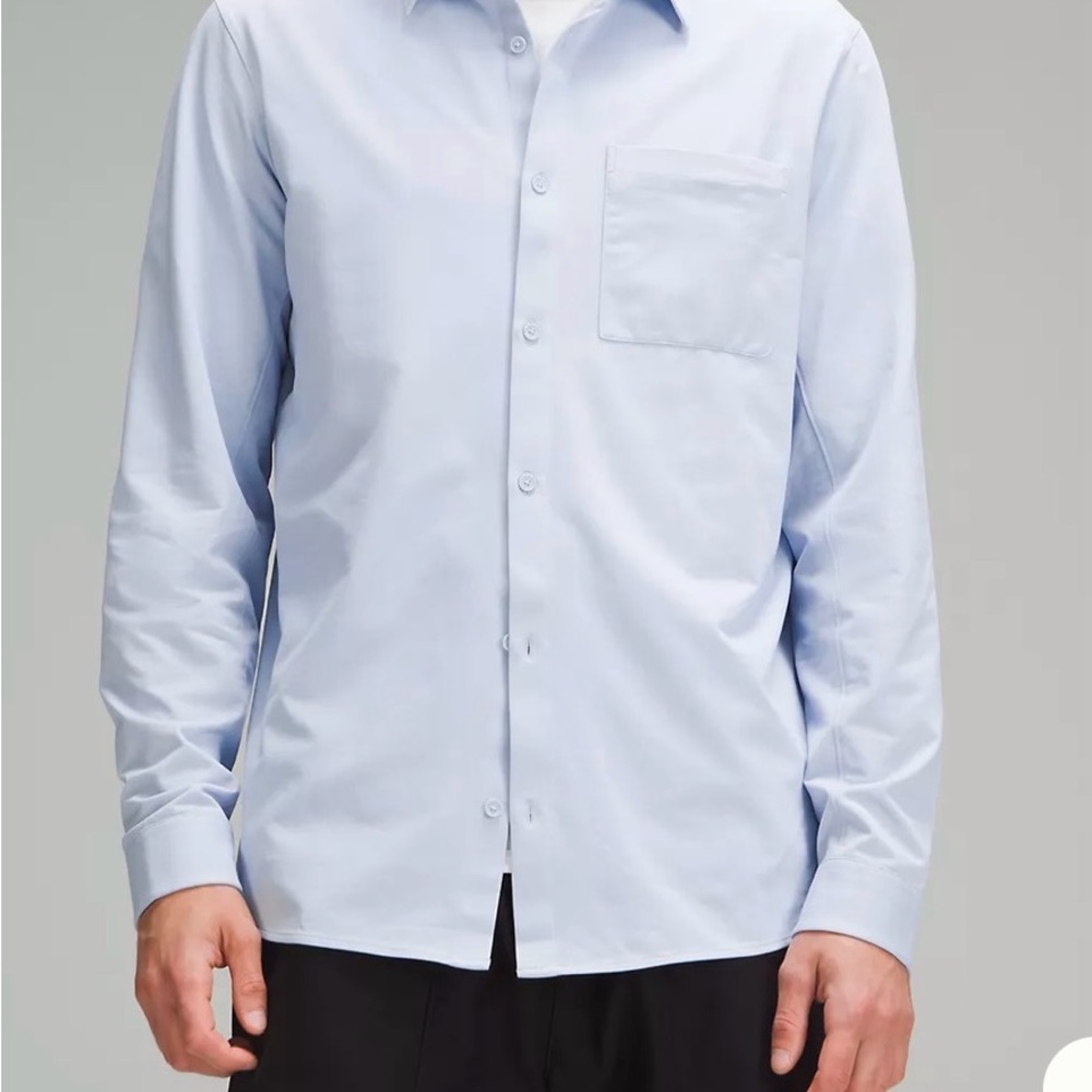lululemon athletica Men's Light Blue Commission Long Sleeve Shirt Pocket